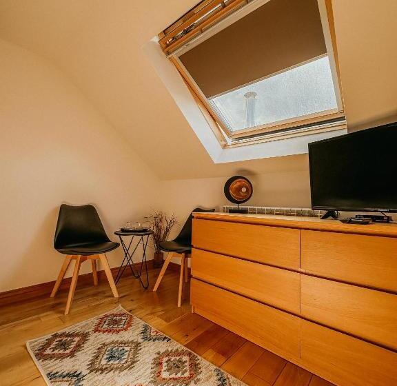 هتل Casa Andreea