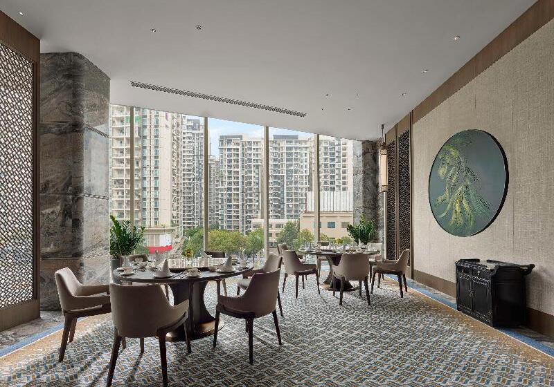 Отель Hilton Foshan Shunde