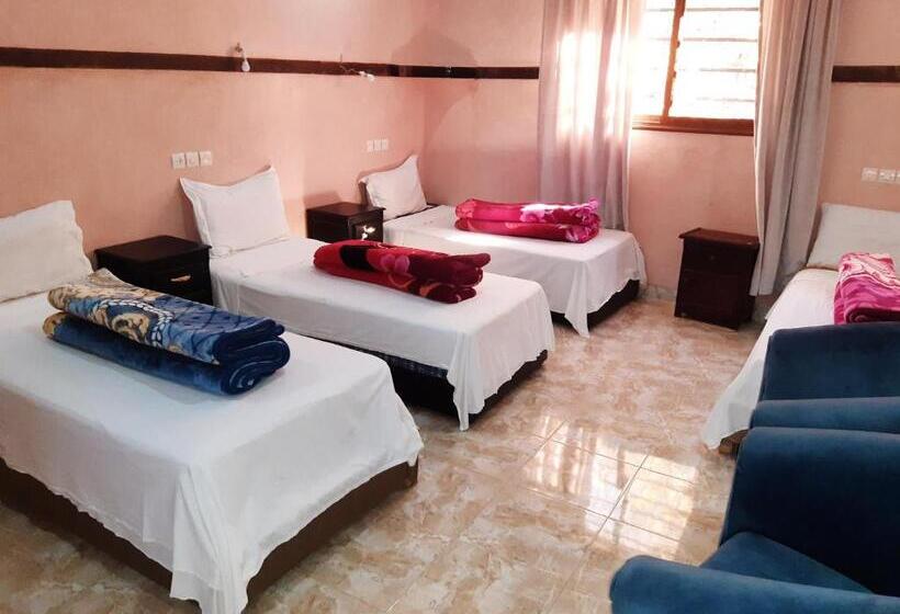 هتل Auberge De La Vallée