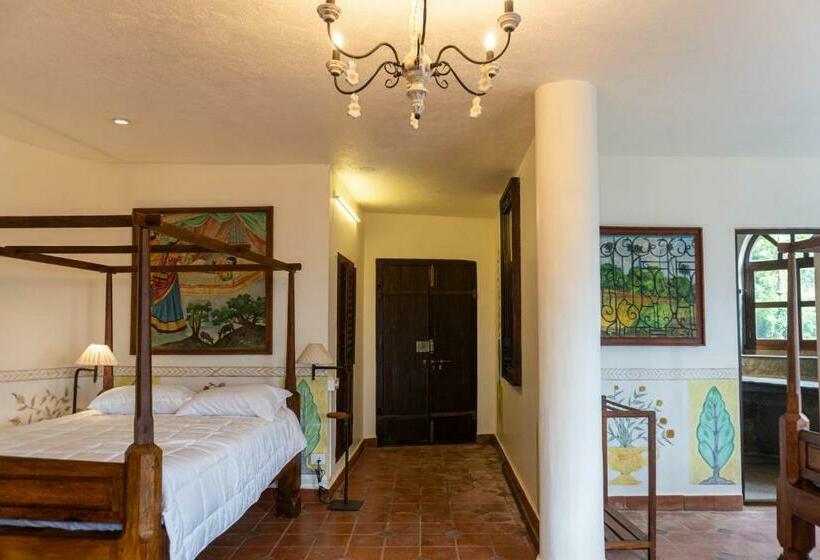 هتل Mango Hill Yercaud