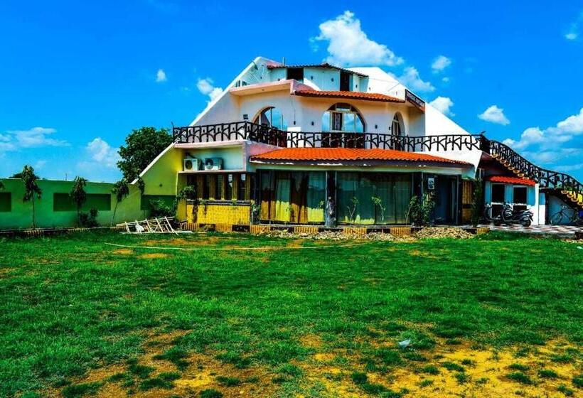 فندق Oyo 90375 Riyasat Cottage