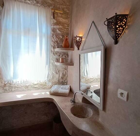 تختخواب و صبحانه Villa Maya