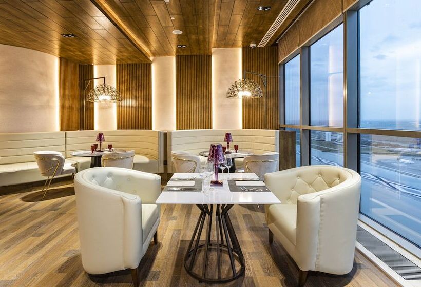 בית מלון כפרי Hilton Samarkand Regency