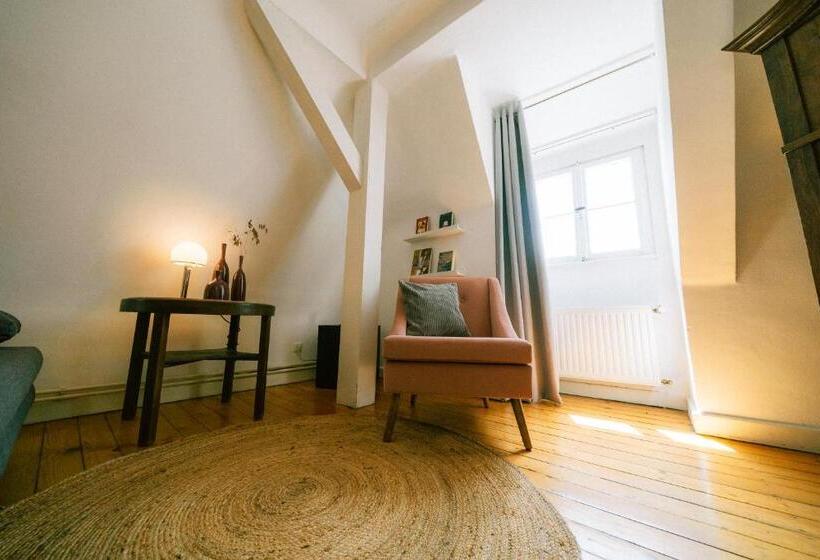 بنسيون Haus Till E