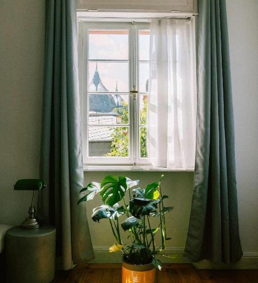 بنسيون Haus Till E