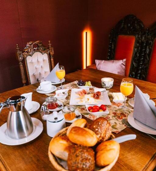 بنسيون Haus Till E