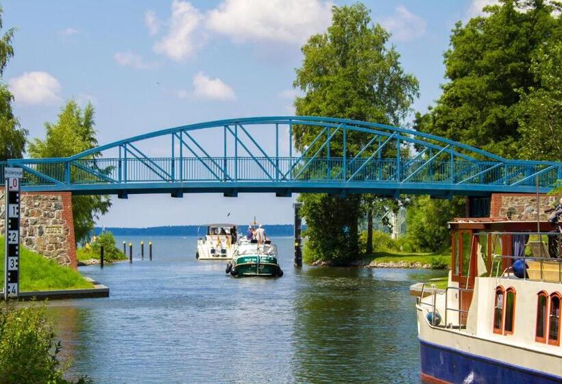 Bed and Breakfast & Restaurant Lenzer Krug
