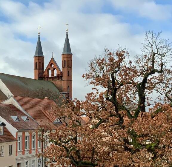 Bluhm S Hotel & Restaurant Am Markt