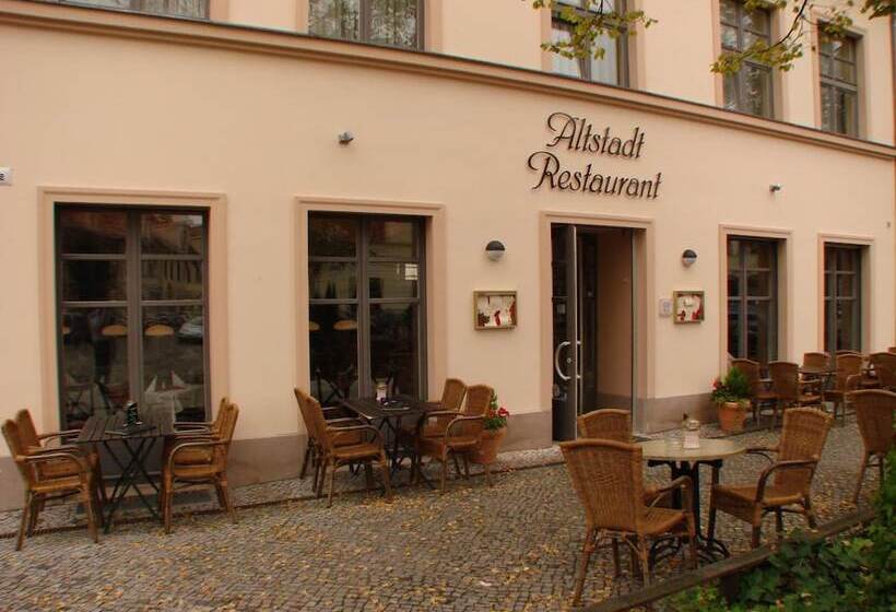 هتل Altstadt