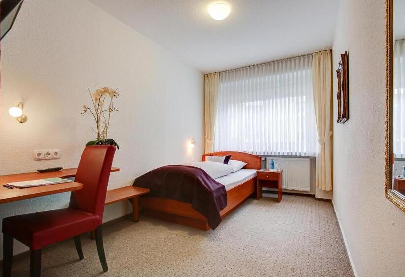 Ina Hotel Consul