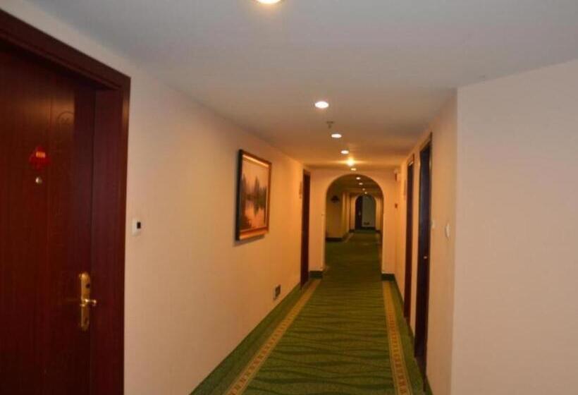 호텔 Greentree Inn Shanghai Xupu Bridge