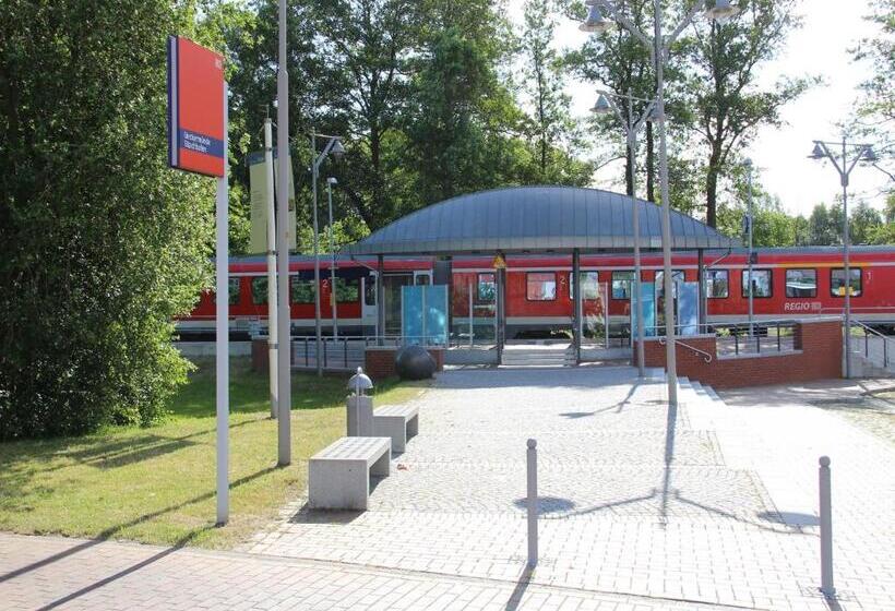 酒店 Lagunenstadt Am Haff Gmbh