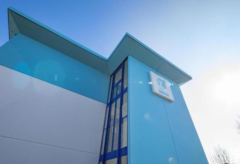 ホテル T3 Budget Berlin Hennigsdorf