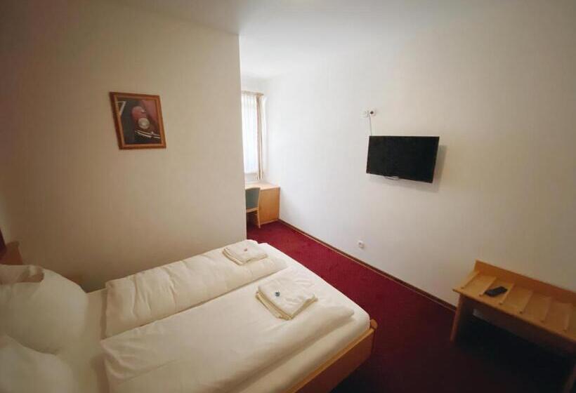 فندق Waldrestaurant &