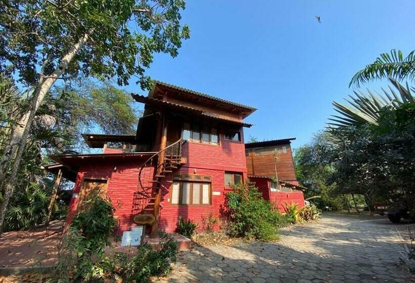 هاستل Saiananda Adventure Eco Lodge