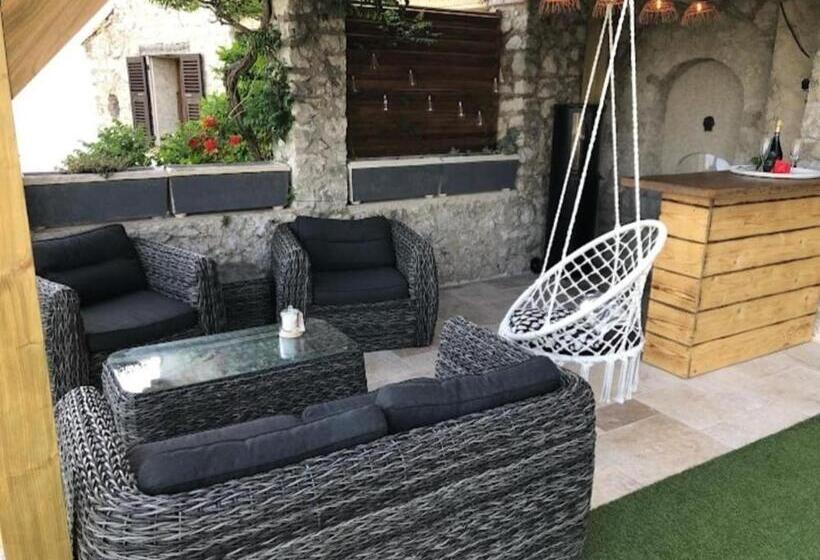 צימר Le Manoir Chambre D Hôte De Charme Avec Jacuzzi Privatif
