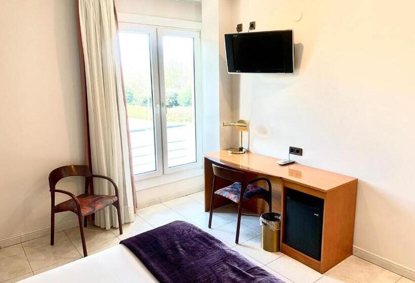 בית מלון כפרי Arumí