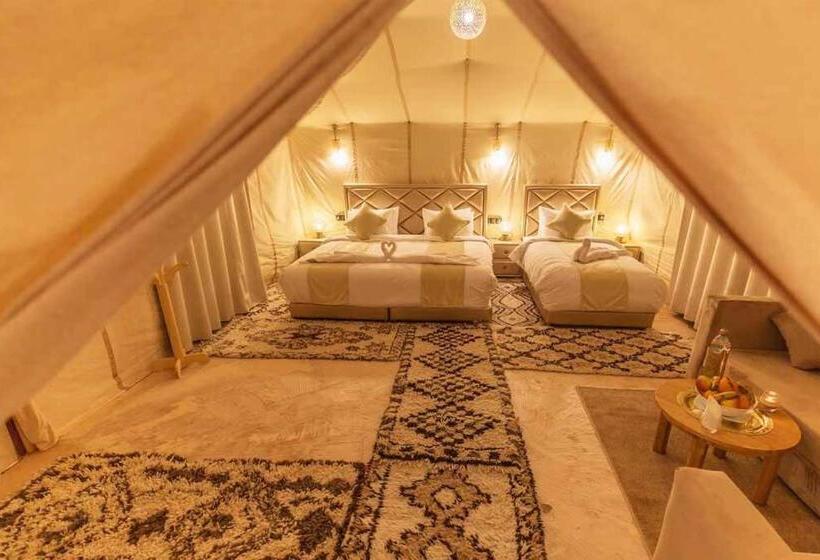تختخواب و صبحانه Best Desert Luxury Camp