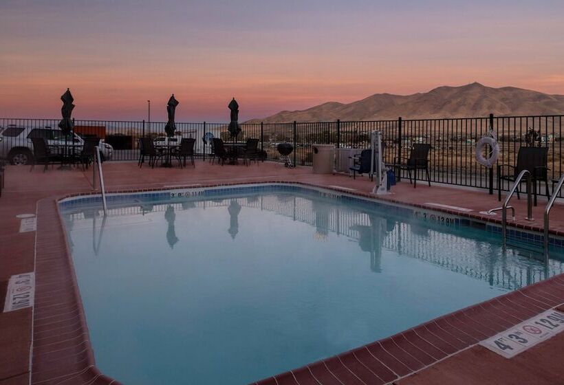 فندق Fairfield Inn & Suites By Marriott Winnemucca