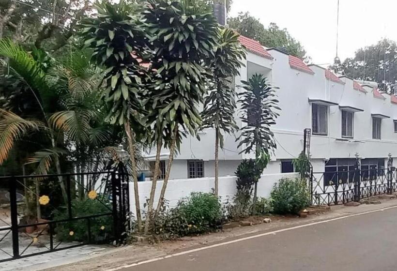 هتل Istays   Loop Road, Yercaud