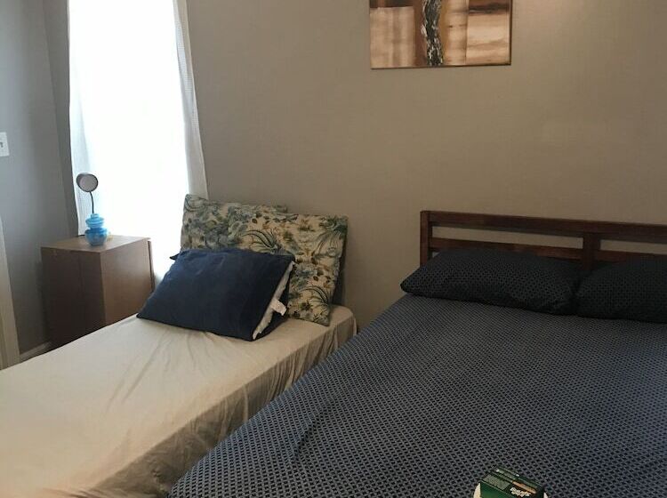 Пансион Cozy Guest House Florida Sunrise