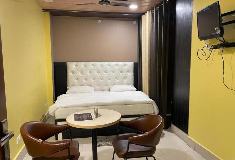 فندق Jai Maa Bhagwati