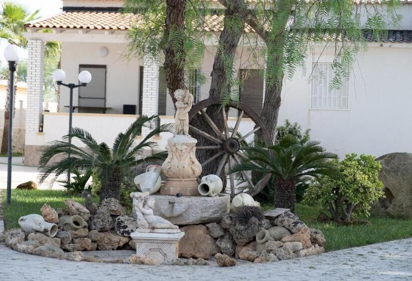 پانسیون Villa Alcmena