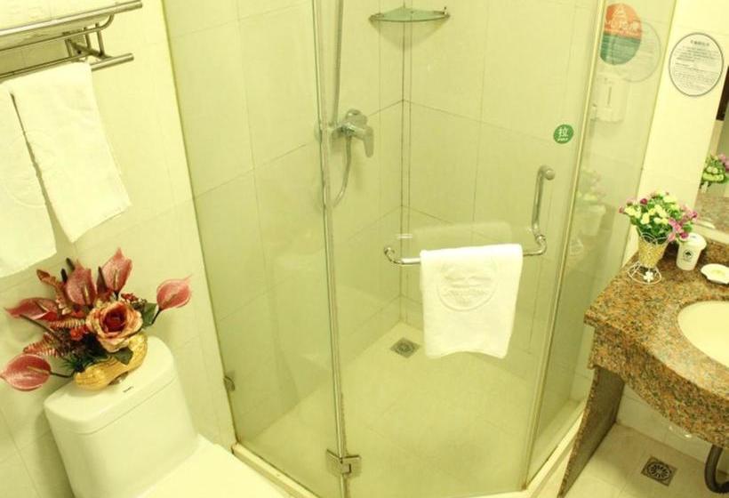 호텔 Greentree Inn Shanghai Daning International Yanchang Road Metro Station Business