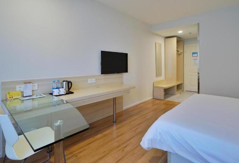 호텔 Hanting Express Shanghai Xujiahui