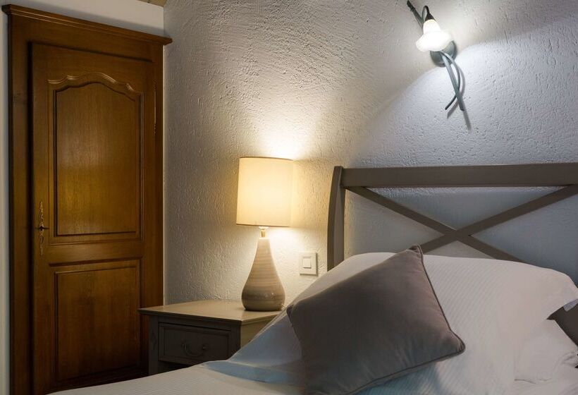 호텔 L Orée Des Chênes, The Originals Relais
