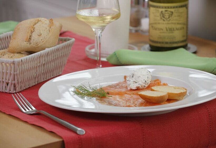 酒店 The Originals Hôtel Le Cise Restaurant Chambres Et Suites