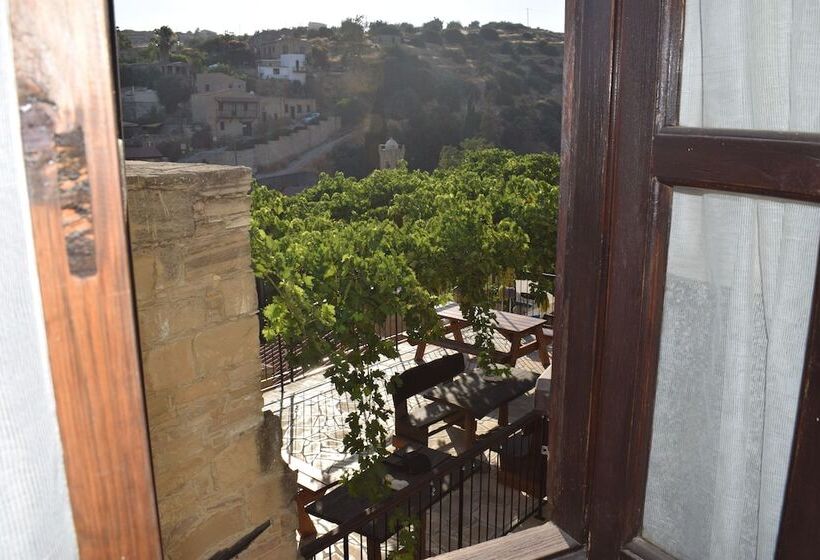 هتل Vasilopoulos House