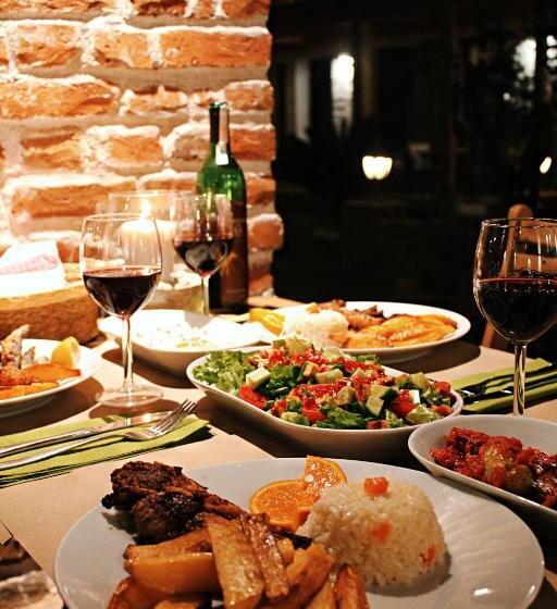 פנסיון Akropolis Guest House