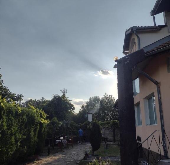 پانسیون Guest House Plamena