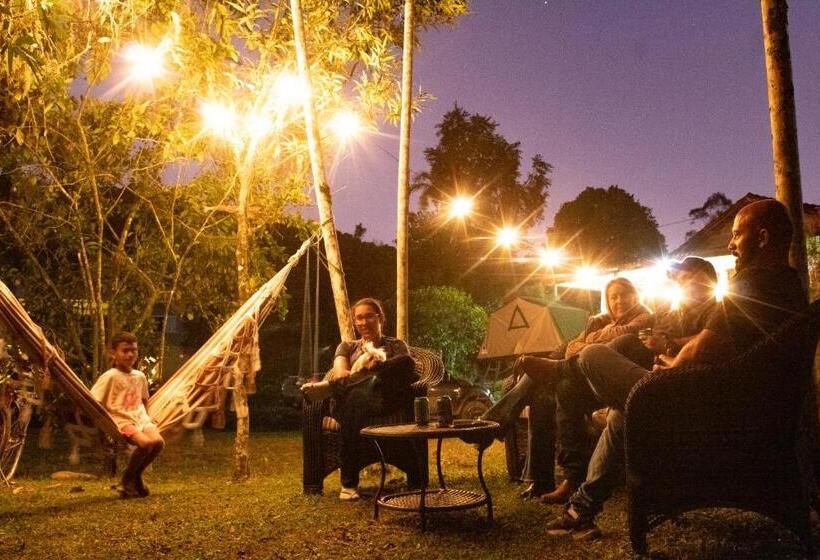 ホテル Rancho Hanna   Pousada, Camping E Comidaria