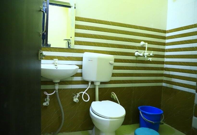 פנסיון Shivraj Homestay