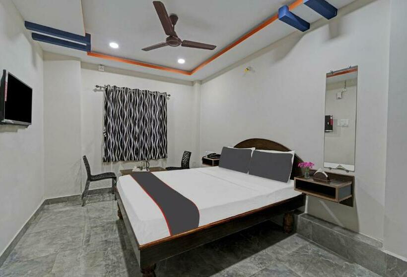 فندق Fabexpress Sri Lakshmi Residency