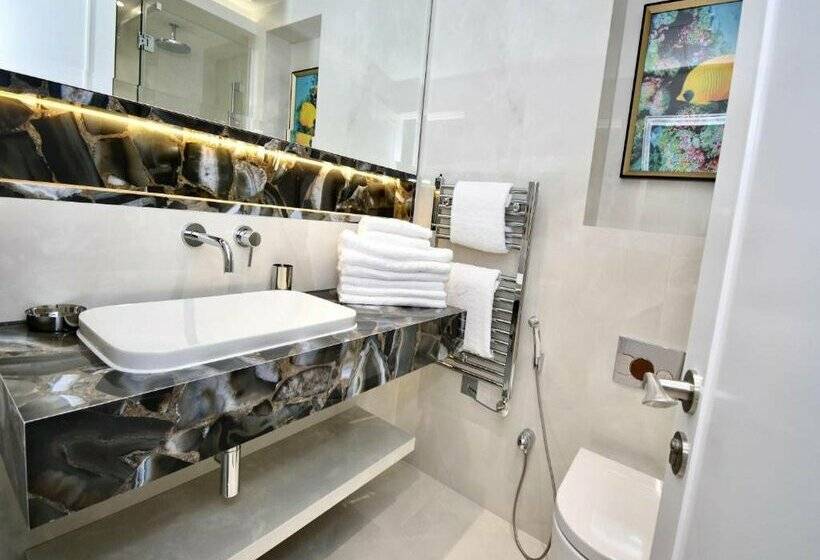 Sanctum Regent's Park