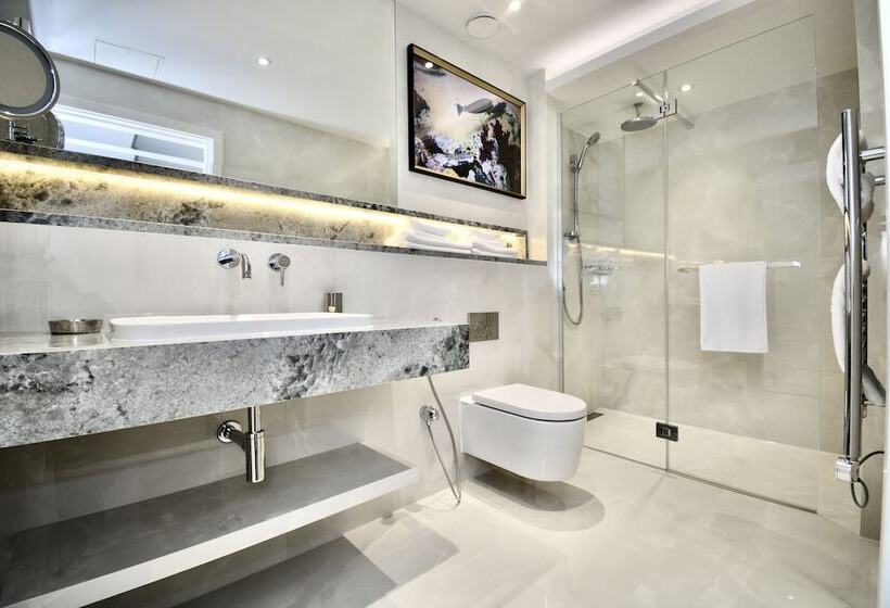 Sanctum Regent's Park