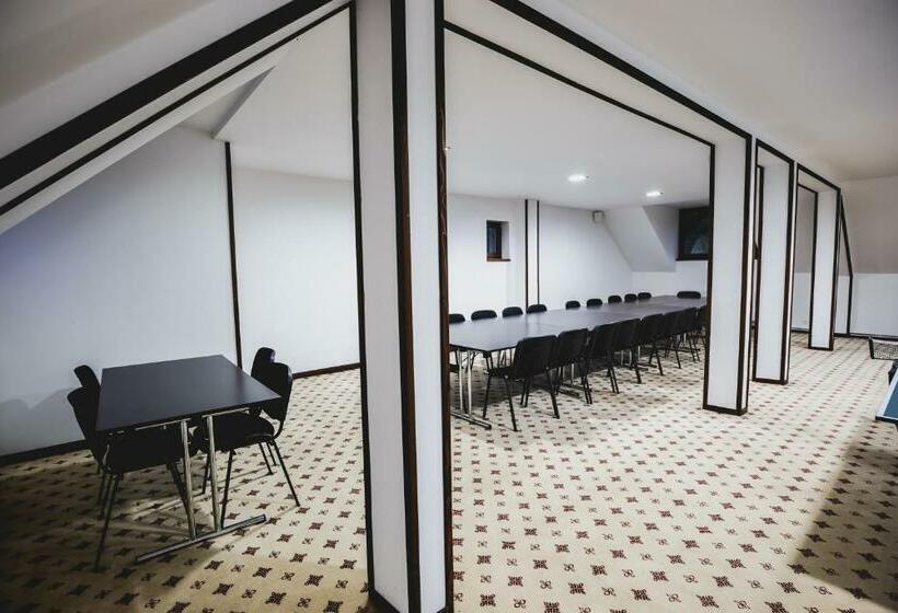 بنسيون River Retreat