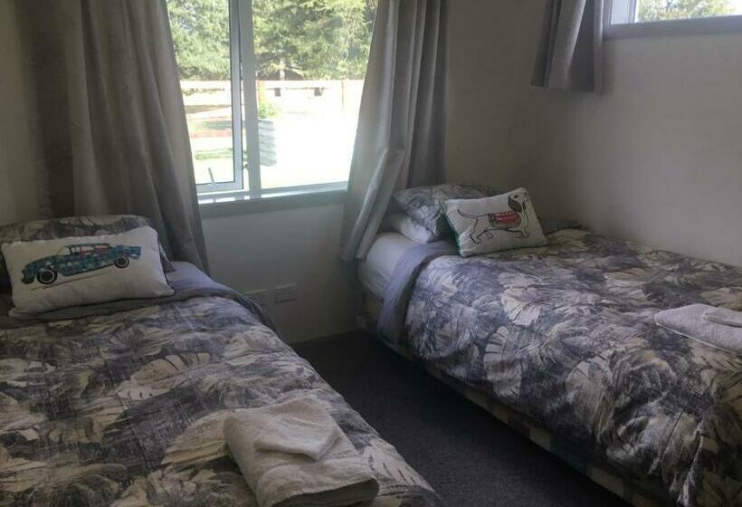 Fairway Views B & B