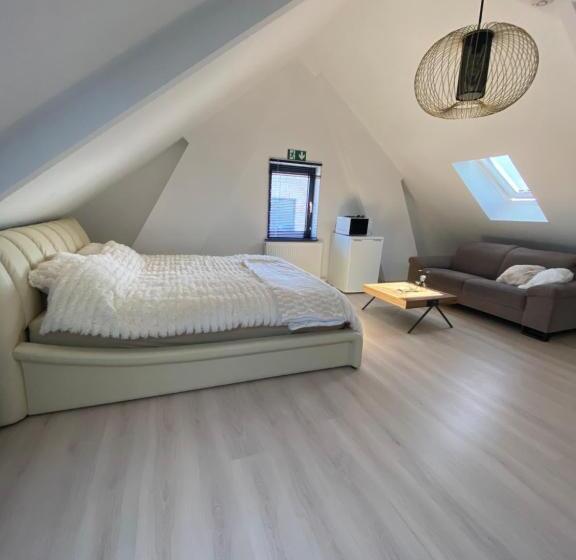 پانسیون Guesthouse Luis Met Gedeelde Badkamer En Keuken