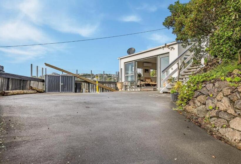 Gatehouse On The Bay   Christchurch Holiday Unit