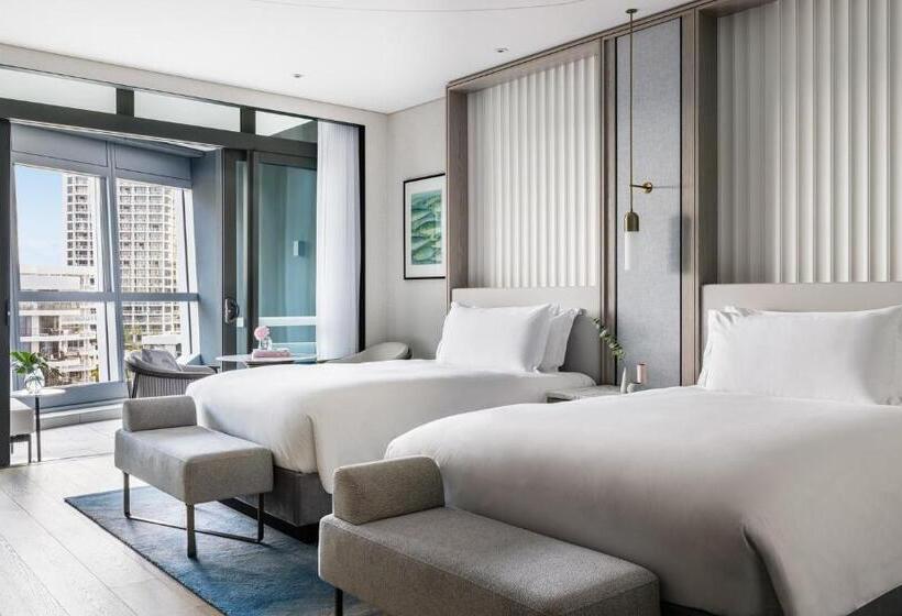 هتل The Langham, Gold Coast And Jewel Residences