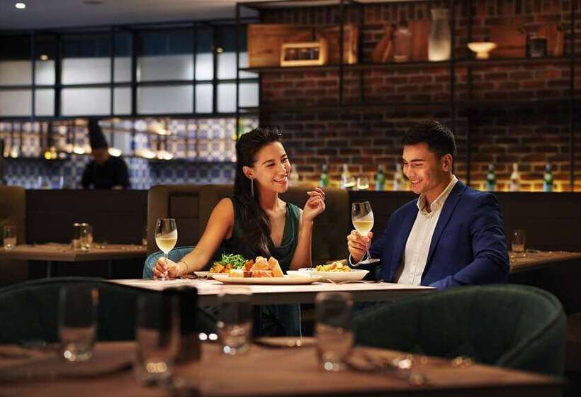 هتل Doubletree By Hilton Shah Alam I City