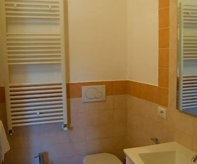 مبيت وإفطار Agriturismo Il Falco