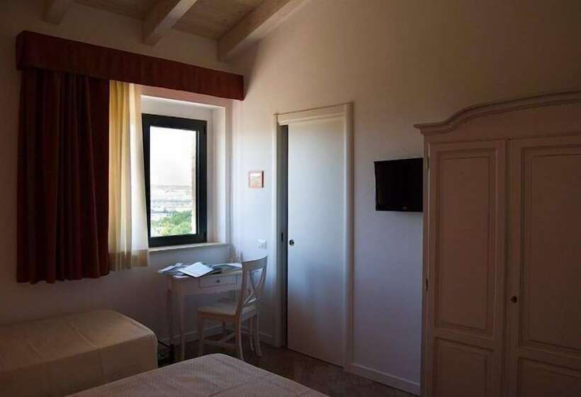 مبيت وإفطار Agriturismo Il Falco