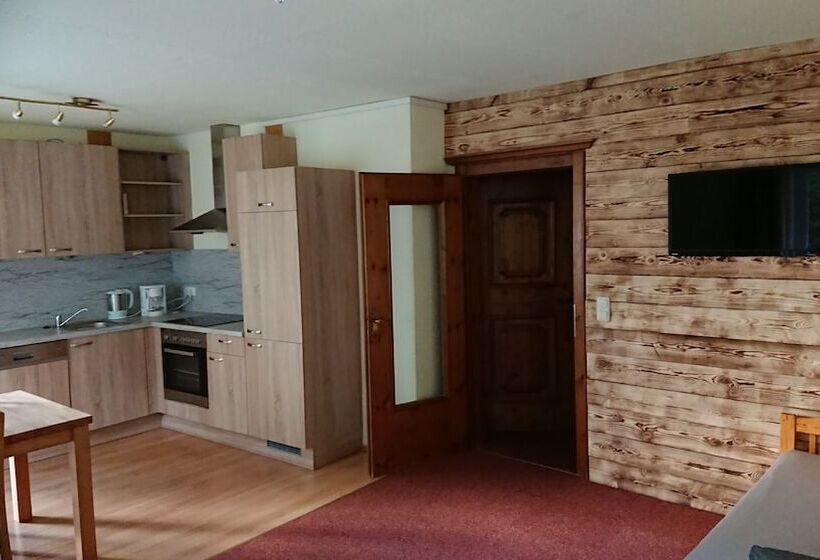 Bed and Breakfast Europa Pension Tirol