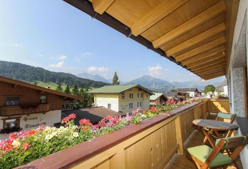 住宿加早餐  Pension Hauser