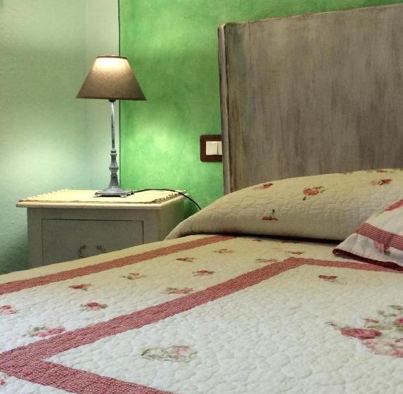 فندق Albergo Da Annita   Room Only